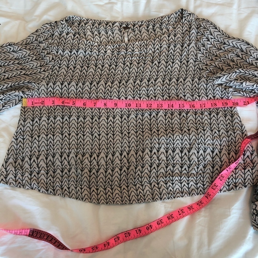 Free People Star Aligned Bell Sleeve Crop Top - Picture 12 of 15